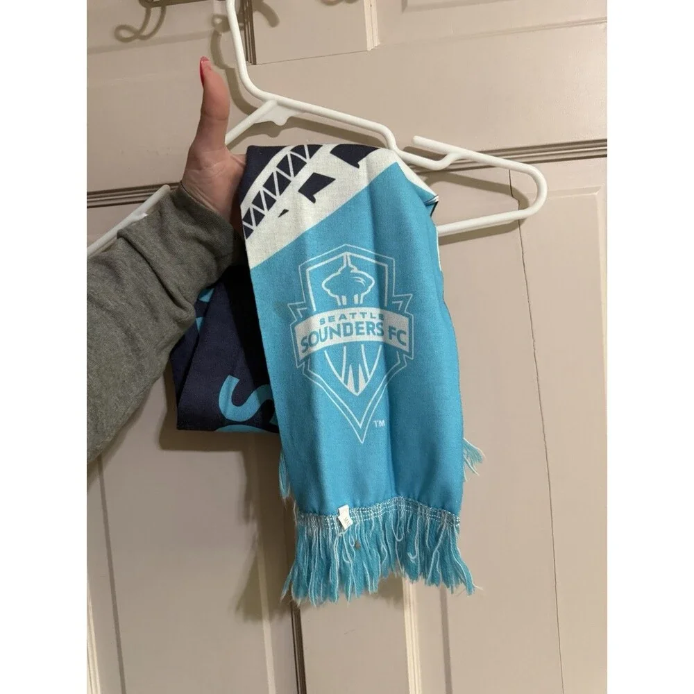 MLS Seattle Sounders FC 2017 Alliance Member Reversible Scarf Born In 1974